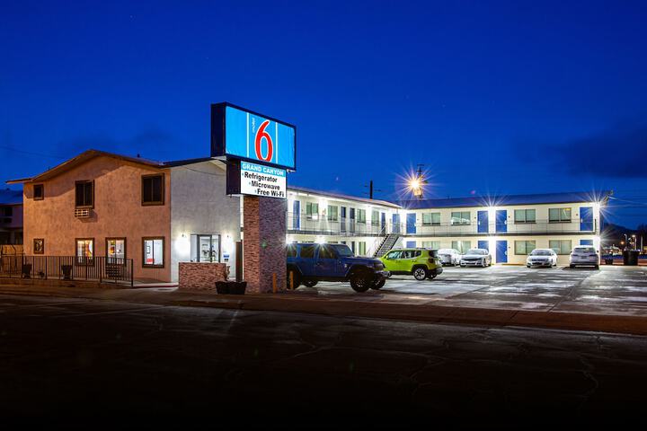 Hotel 2 of 31