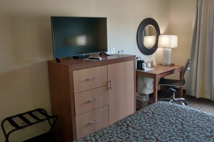 Days Inn by Wyndham Ashland