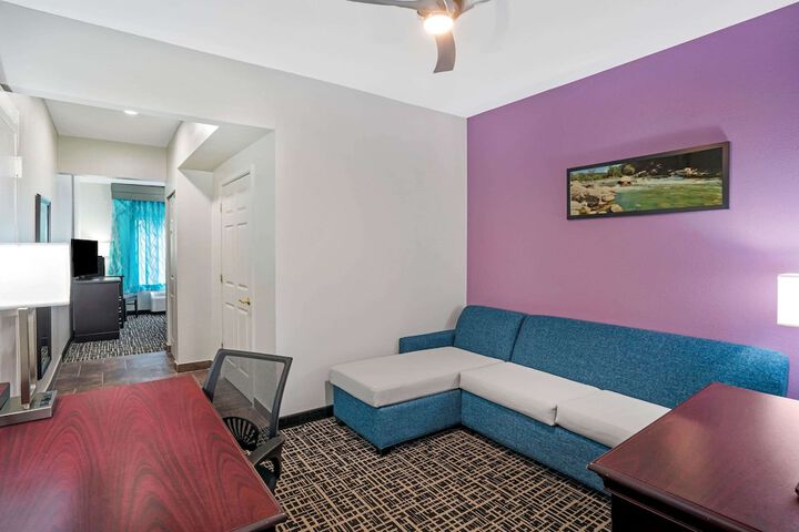 La Quinta Inn & Suites by Wyndham Cookeville