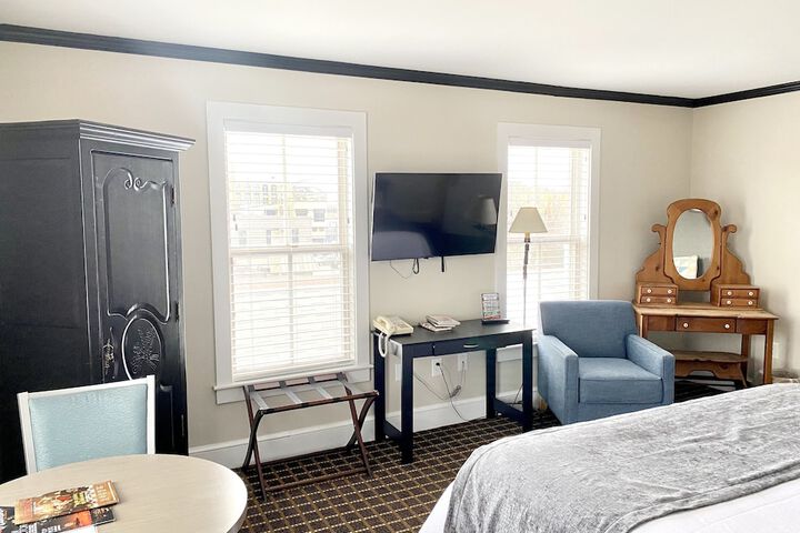 Room 58 of 103