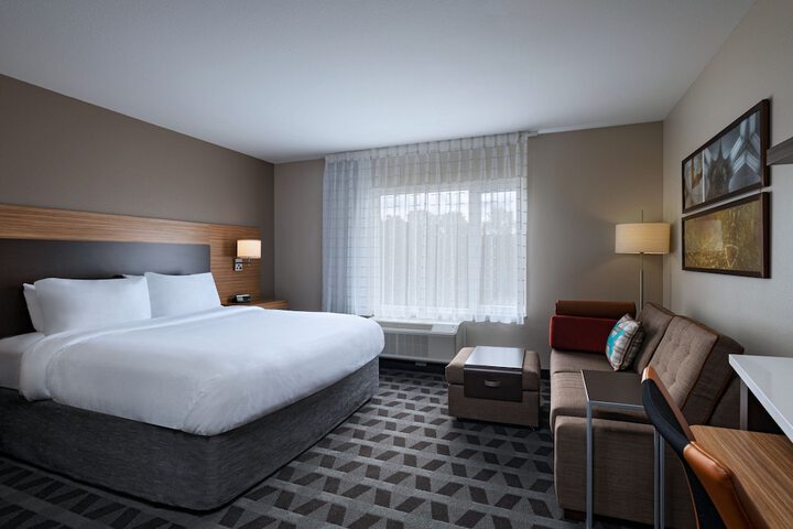 Room 20 of 25