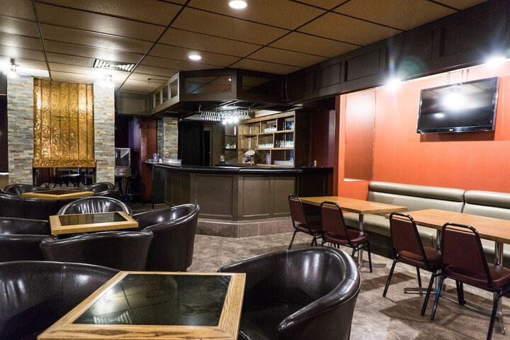 Lounge 51 of 67