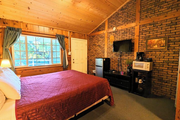 Room 44 of 47
