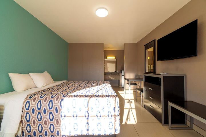 Woodfield Inn & Suites Hotel O Yoakum TX 111
