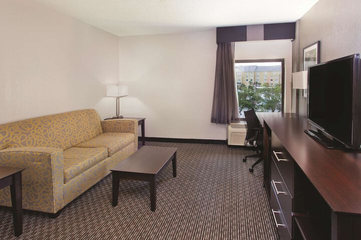 Room 20 of 27