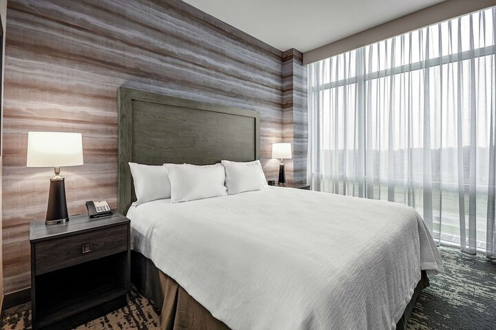Room 34 of 57