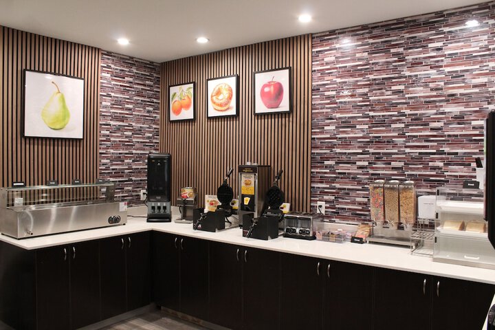 La Quinta Inn and Suites by Wyndham Schertz-San Antonio-Selma