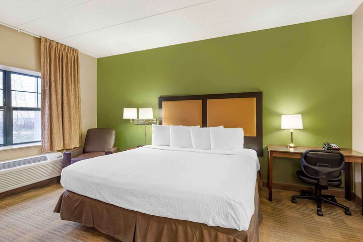 Room 20 of 32