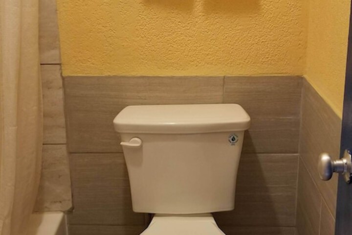 Executive Inn