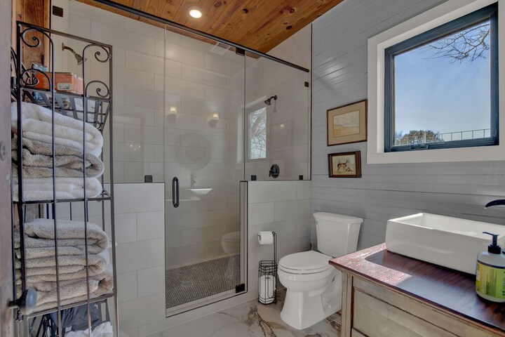 Stunning Home-right Across From Albert Dance Hall!