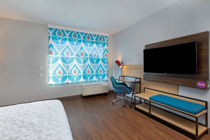 Room 22 of 45