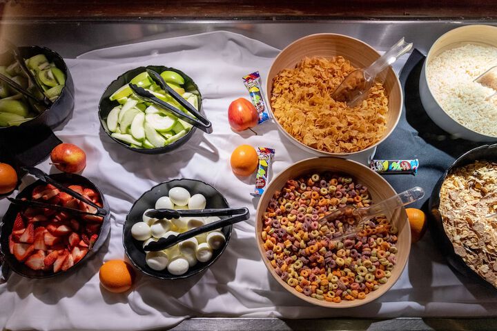 Dining 64 of 91