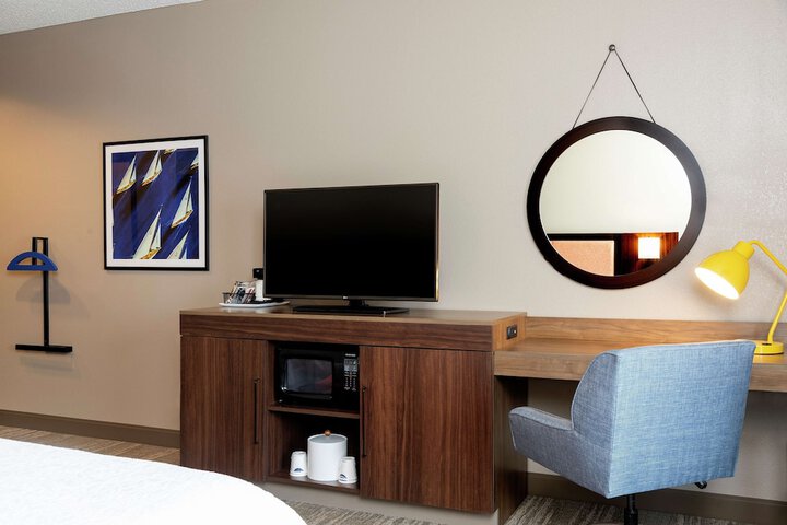 Room 12 of 36