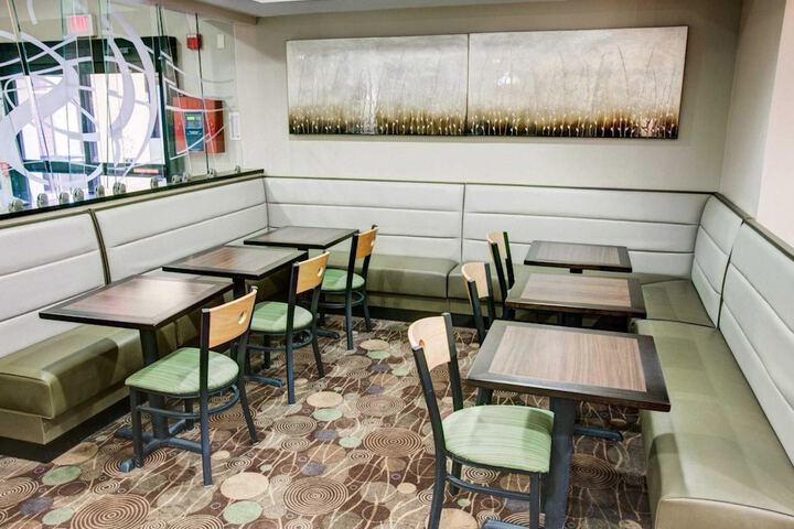 Comfort Suites Pittsburgh Airport
