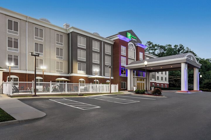 Hotel 5 of 55