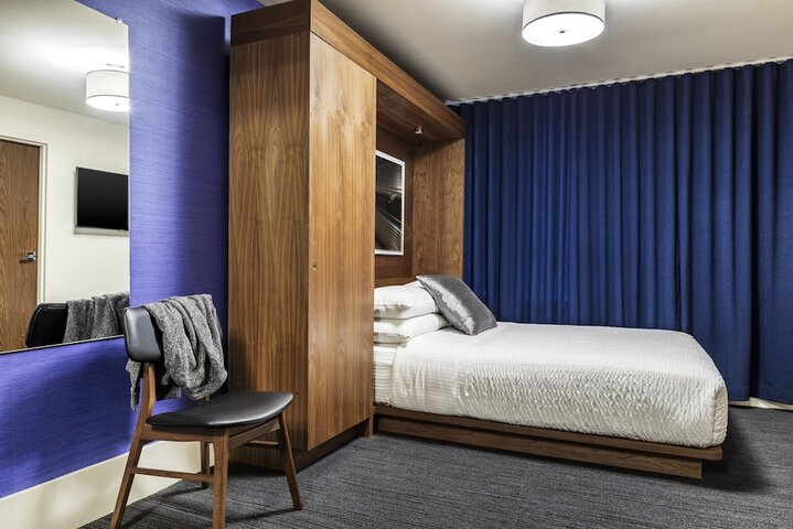Room 26 of 36