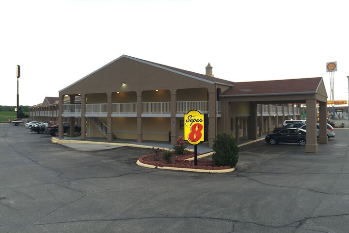 Hotel 2 of 62