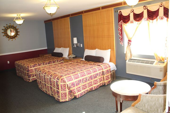 Room 66 of 99