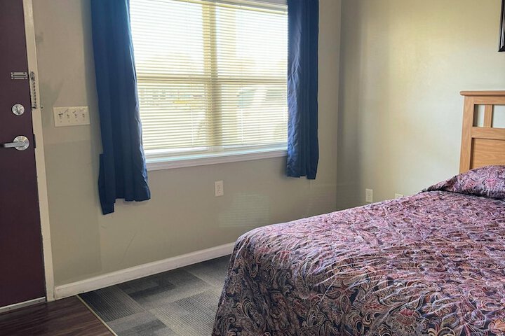 Room 30 of 60