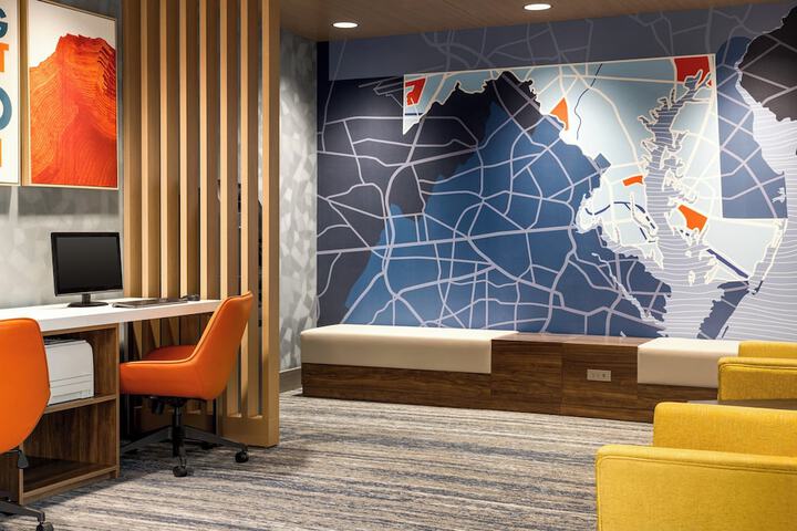 Holiday Inn Express & Suites Hagerstown by IHG