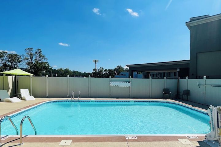 Pool 6 of 49