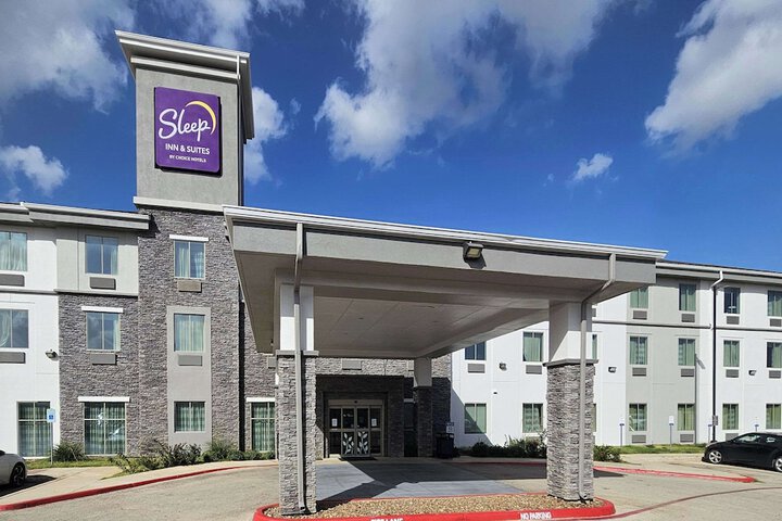 Hotel 2 of 36