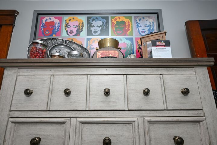 Room 103 of 276