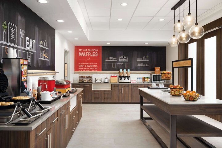 Hampton Inn Redmond Bend Airport OR