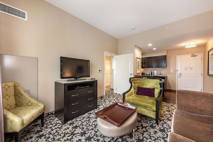 Homewood Suites by Hilton Oxnard / Camarillo