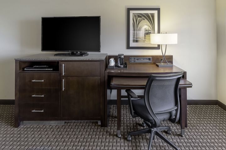 Room 26 of 49