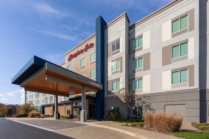 Hotel 2 of 29