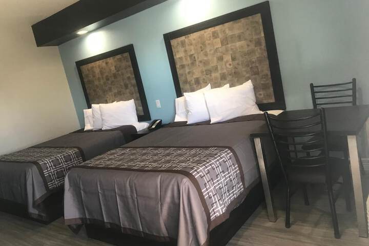 Room 20 of 29