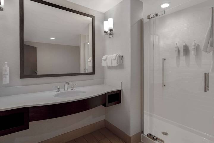 Room 13 of 56