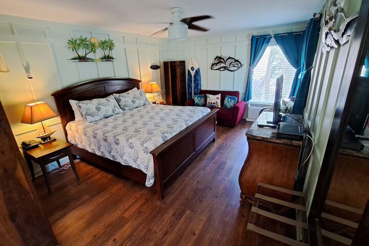 Saint Simons Inn by the Lighthouse