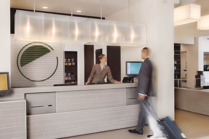 Hotel Interior 9 of 28