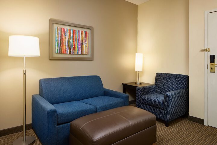 Room 17 of 53