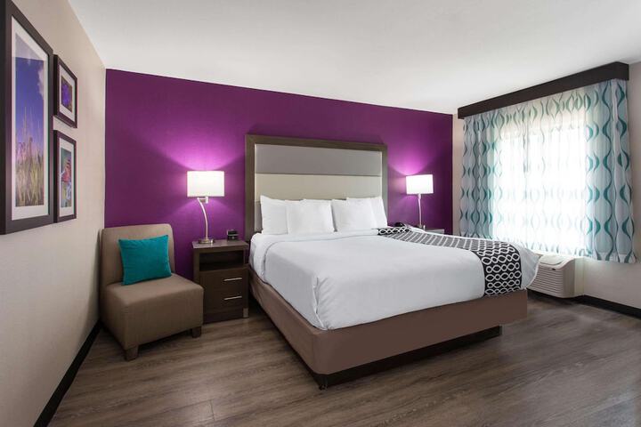 La Quinta Inn & Suites by Wyndham Effingham