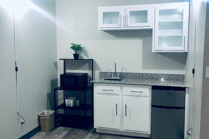 Room 15 of 44