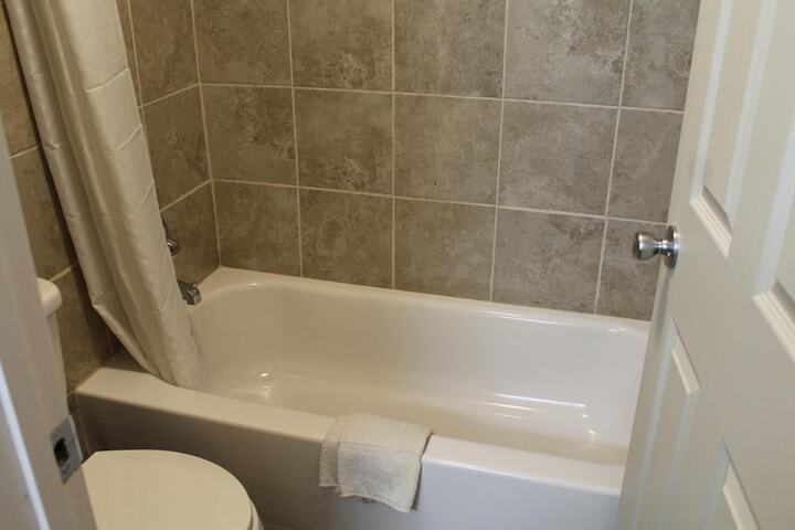 Room 10 of 22