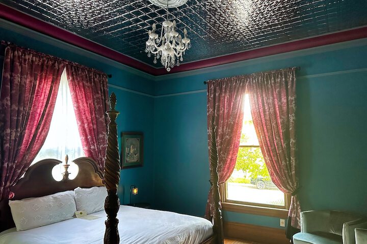 Room 13 of 55
