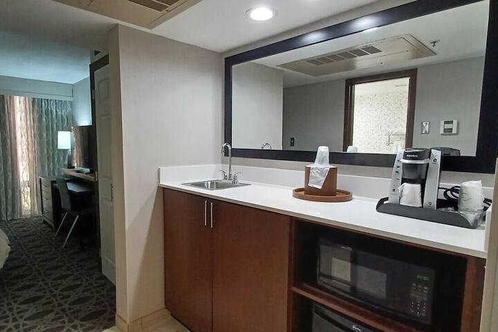 Room 15 of 31