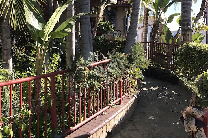 Hotel 8 of 63