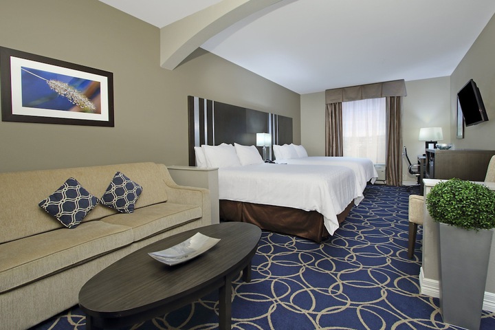 Holiday Inn Express & Suites Houston North - IAH Area by IHG