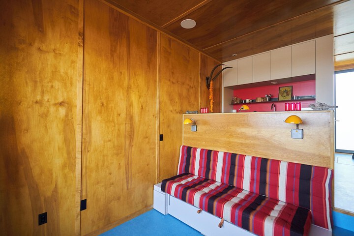 Room 20 of 71