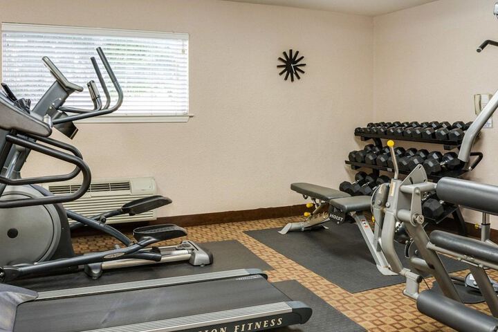 Suburban Studios Avondale