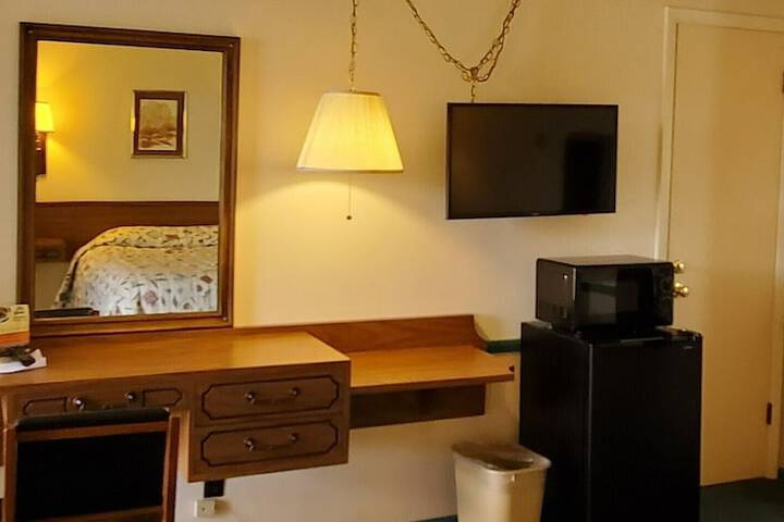 Room 43 of 51