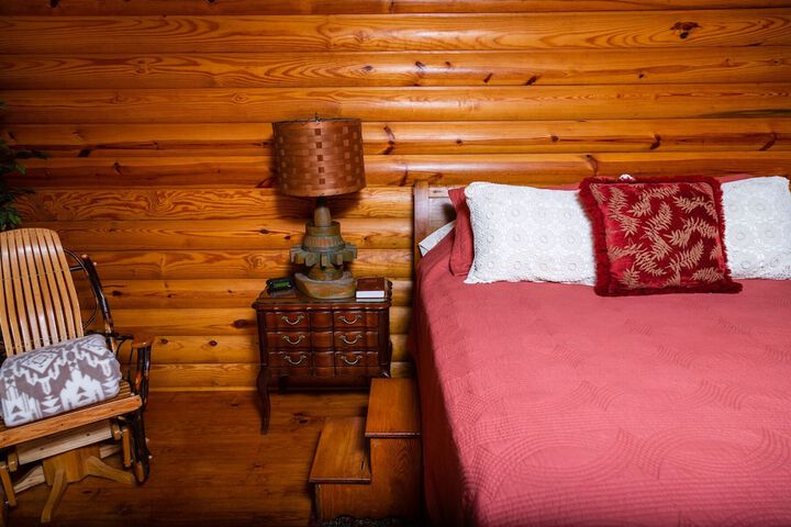 Mountain Aire Cottages Inn & Glamping