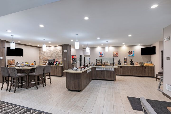 Staybridge Suites IAH Airport East by IHG