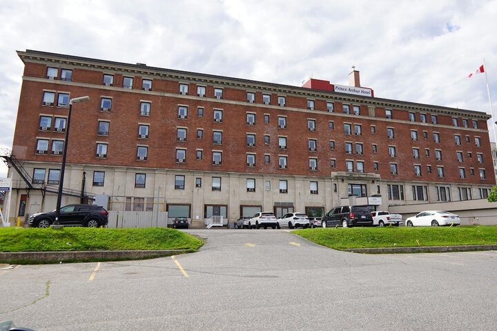 Hotel 5 of 57
