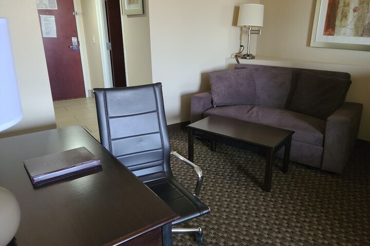 Room 32 of 55